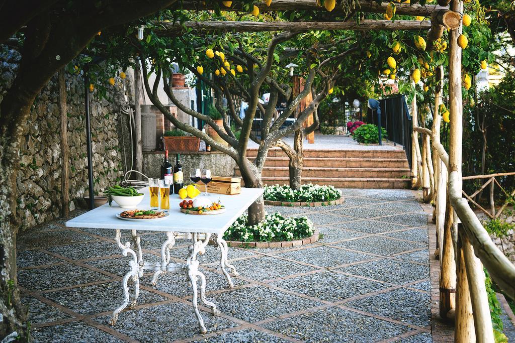 Sea View Villa In Ravello With Lemon Pergola, Gardens And Jacuzzi - Ideal For Elopements Zewnętrze zdjęcie